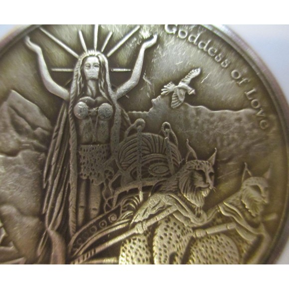 NEW-Norse Gods Freya & Odin Necklace, Two Necklaces in One - Picture 3 of 7